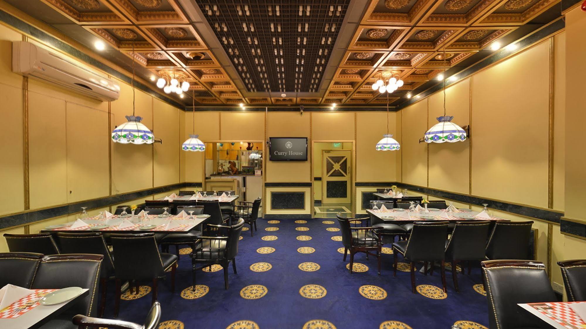 Grand Astoria होटल 3*